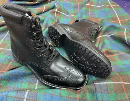 The Ghillie Boot